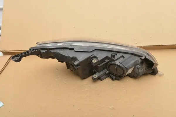 Vasen etuvalo Opel Astra J Lift LED OEM 13365290 image 6