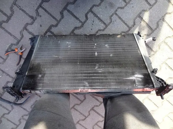 Radiador de agua Opel Corsa D 440926702 image 8