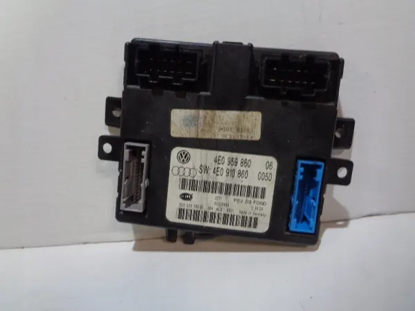Audi A8 D3 Istuimen Ohjausmoduuli OEM 4E0959860 image 2
