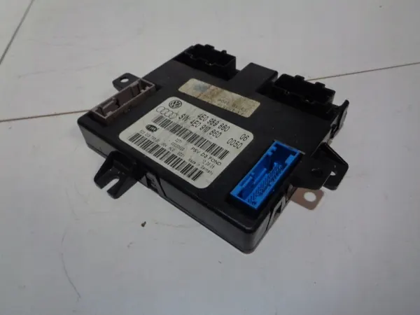 Audi A8 D3 Istuimen Ohjausmoduuli OEM 4E0959860 image 9