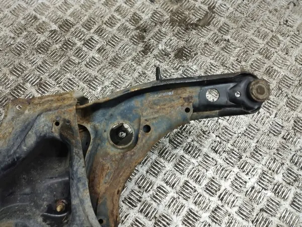 Subchassi dianteiro Toyota Yaris 2012 OEM AMD113735 image 10