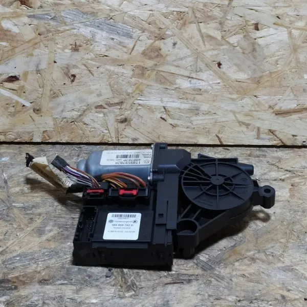 OEM 1T0959702A Régulateur Vitre Avant Droit VW Touran image 2