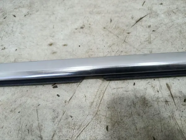 Mercedes-Benz EQE 2024 dorpel & pilaar onderdelen OEM A2947200800 image 3