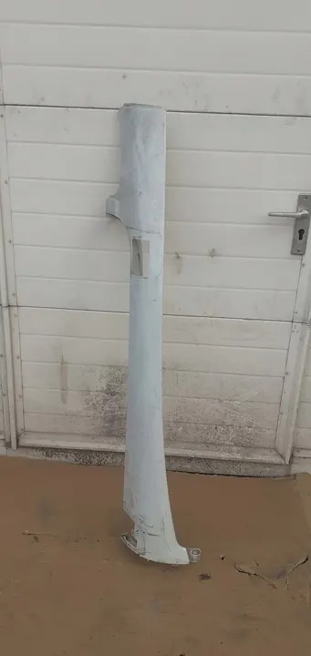 Couvre-pilier MAN TGX EURO 6 XXL Droit OEM 81.62410-0198 image 1