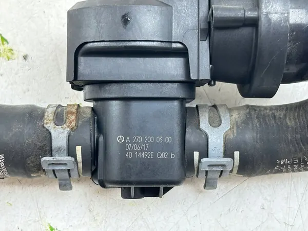 2018 Mercedes-Benz B W246 W242 Radiateurslang A2702000300 image 6