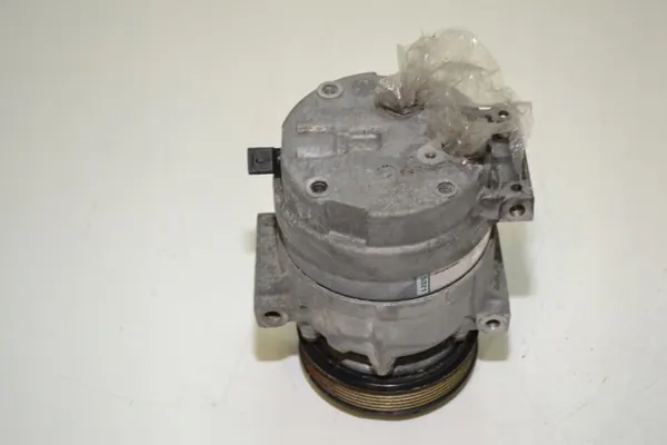 OEM 1135321 A/C Compressor voor Renault Laguna II image 4