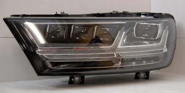 AUDI Q7 FAROL LED ESQUERDO 4M0941783C image 5