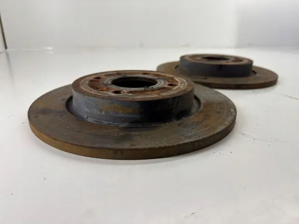 Taka jarrulevy OEM GN1Z2C026C Ford Ecosportille image 4