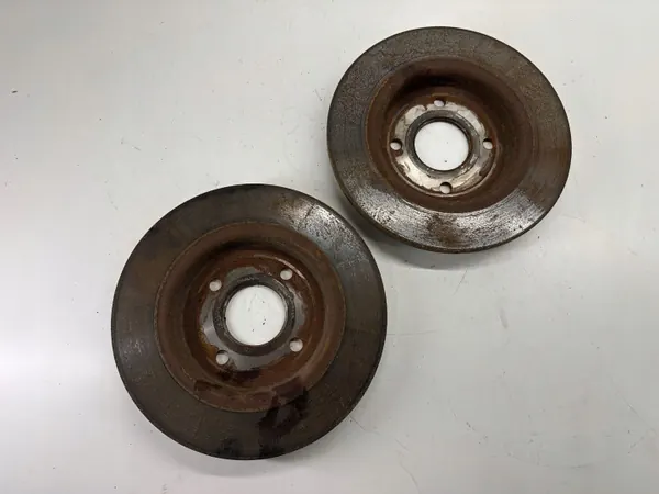 Taka jarrulevy OEM GN1Z2C026C Ford Ecosportille image 5
