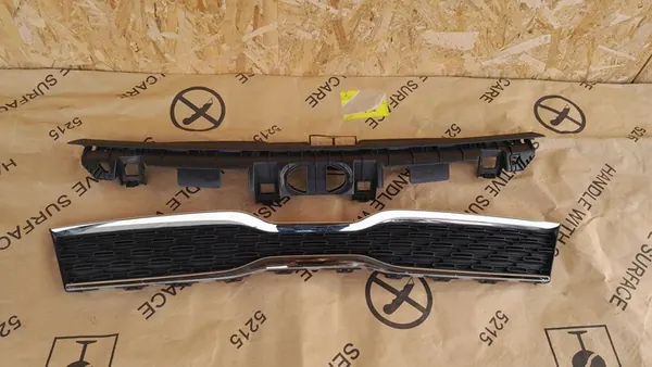 KIA PICANTO III Grill Radiator Support OEM 86350 G6010 image 2