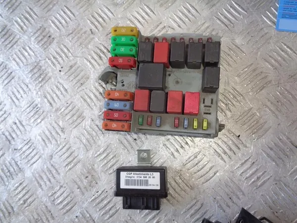 Unité de contrôle moteur ensemble immobilisateur Fiat Bravo II 1.6 M-JET image 7