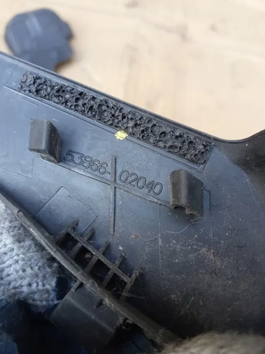 Toyota OEM 53825-02041 tuulilasin tiiviste 4 kpl image 4