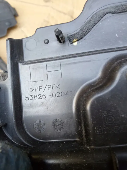Toyota OEM 53825-02041 tuulilasin tiiviste 4 kpl image 6