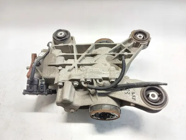 Audi RSQ3 Q3 83A 2022 Achterdifferentieel 0CR525010S image 2