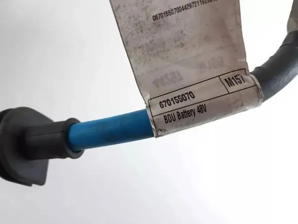 Maserati Ghibli pyrotekninen kaapeli OEM 06701561040 image 3
