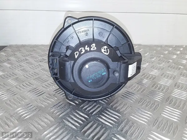Land Rover Lämmityspuhallin OEM 17360045 image 3