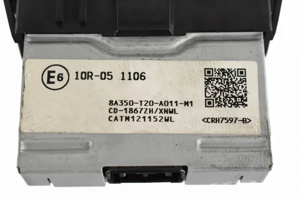 Painel Tomada USB OEM 8A350-T20-A011-M1 Honda image 3