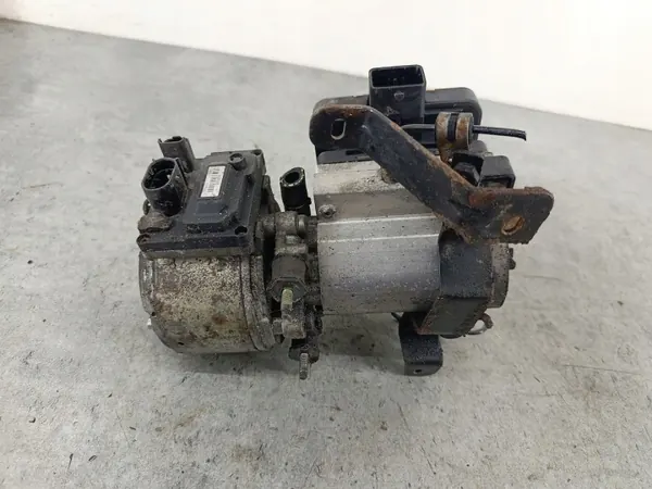 Pompe de suspension OEM 9654068680 pour Citroen C5 II image 8