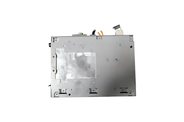 Volvo CD-vaihtaja OEM 31358286 V40 Estate 1.6L:lle image 4