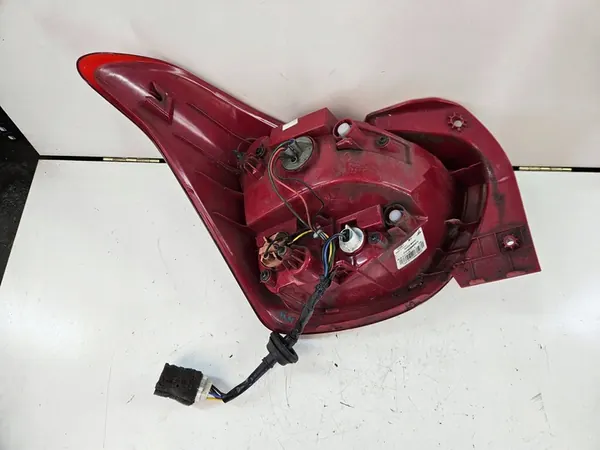 Luz trasera derecha Hyundai i10 II image 7