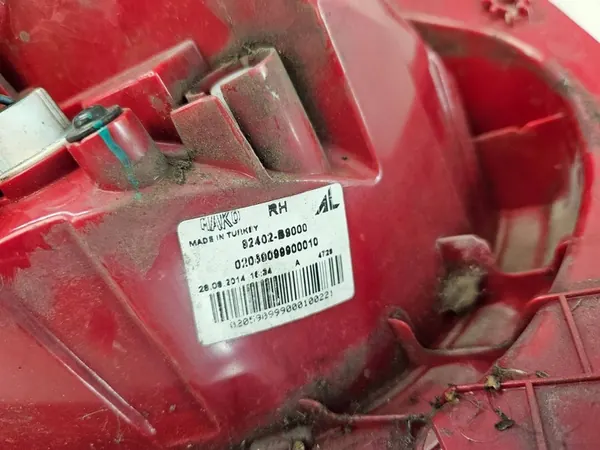 Luz trasera derecha Hyundai i10 II image 8