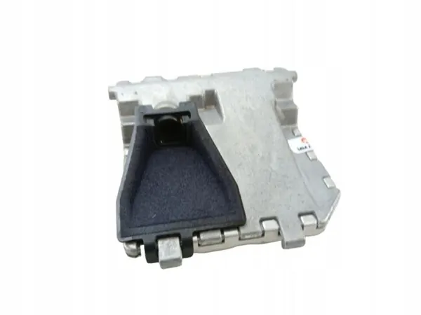 OEM 74053687 etukamera Mercedes CLS X218:lle image 2