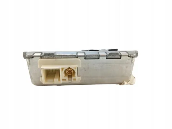 OEM 74053687 etukamera Mercedes CLS X218:lle image 4