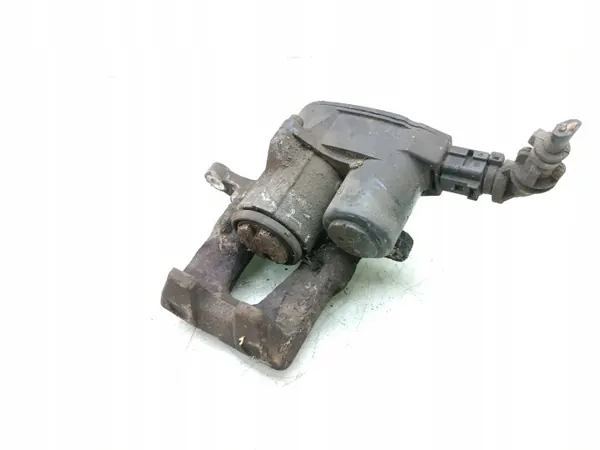 Pinza de freno trasera izquierda Hyundai usado i40 1.7 CRDi 2012 image 2