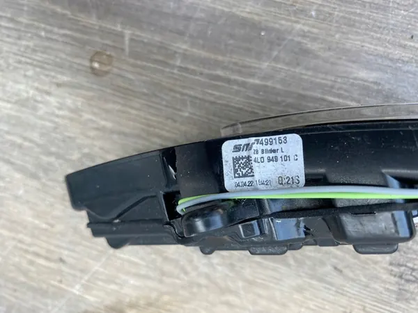 AUDI Q7 4L Indicador Esquerdo 4L0949101C image 4