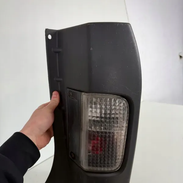OEM JPF8200201457 Canto Para-choques Traseiro Direito Completo image 4