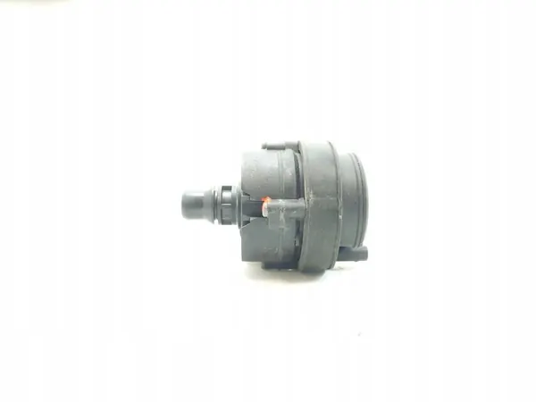 Vattenpump Mercedes-Benz E W213 2019 0392023240 image 3