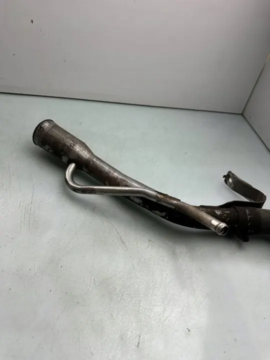 Bränslefyllningsrör Ford Transit MK7 OEM 67453645 image 2
