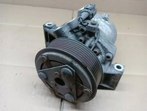Compressore aria condizionata Nissan OE 92600-1KA1B image 4