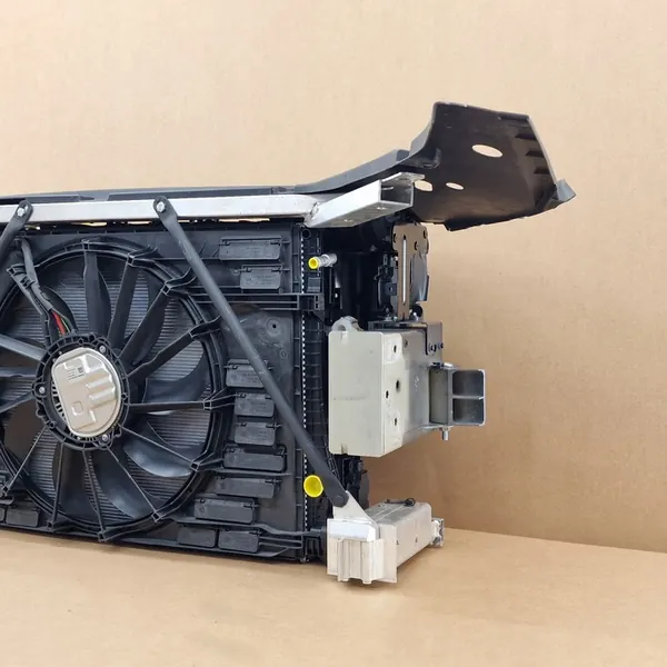 Radiador dianteiro Volvo S90 II V90 II V90 CC Mild Hybrid image 5