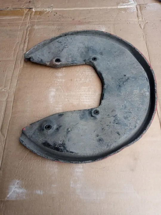 Audi A4 B7 Bakre Höger Bromsskiva Täckplåt 4F0615612 image 5