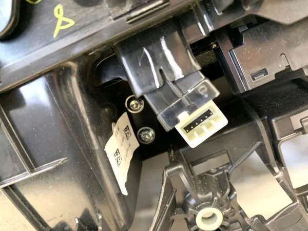 Panneau de Porte Avant Droit OEM LORK-2068-141906 image 4
