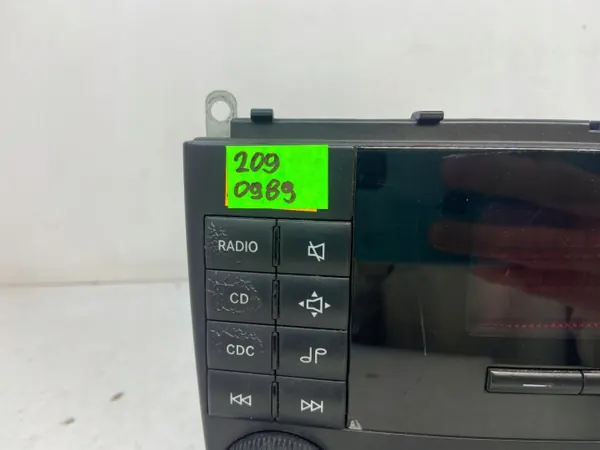 Radio CD Mercedes CLK W209 OEM A2098700989 image 4