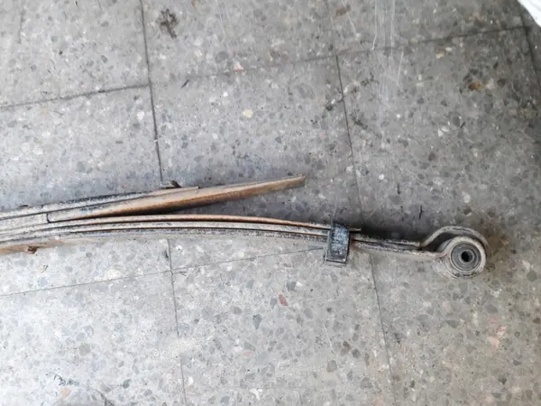Hintere Blattfeder OEM Resor tyl Isuzu d-max image 3