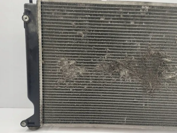 Radiateur d'eau Toyota Corolla Verso OEM MF42213376701 image 4