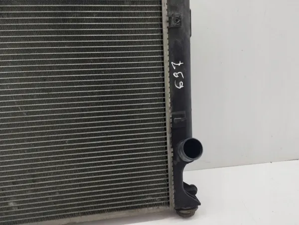 Radiateur d'eau Toyota Corolla Verso OEM MF42213376701 image 7