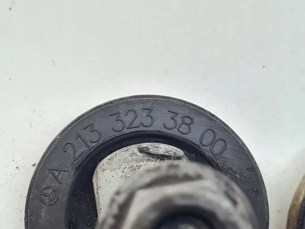 Mercedes-Benz CLS C257 Boulon Excentrique Suspension Avant A2133233800 image 3