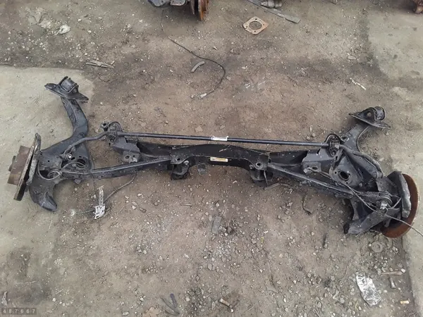 BMW X1 F48 F49 Hulpframe OEM 685156003 image 5
