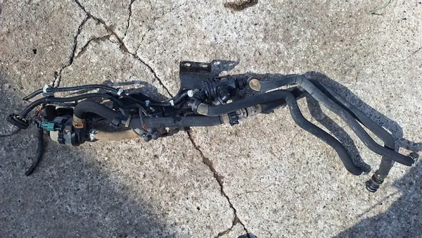 Bomba de termostato Nissan Navara IV NP300 2.3 DCI image 2