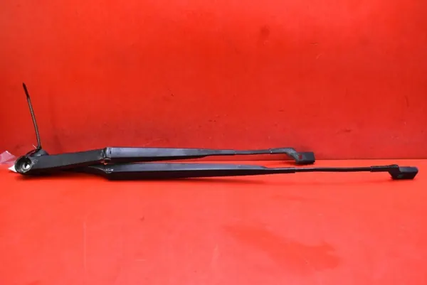 OEM 98310-1P000 Etupyyhinvarsi Kia Venga 2010-2014 image 2