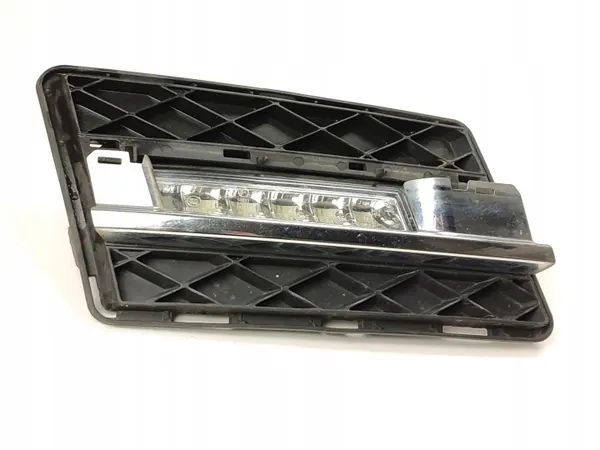 OEM 2048854123 Höger Halogen Grilllampa Mercedes GLK image 2