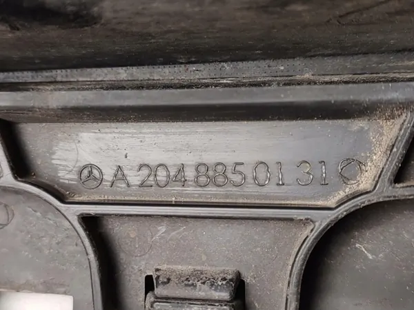 OEM 2048854123 Höger Halogen Grilllampa Mercedes GLK image 6