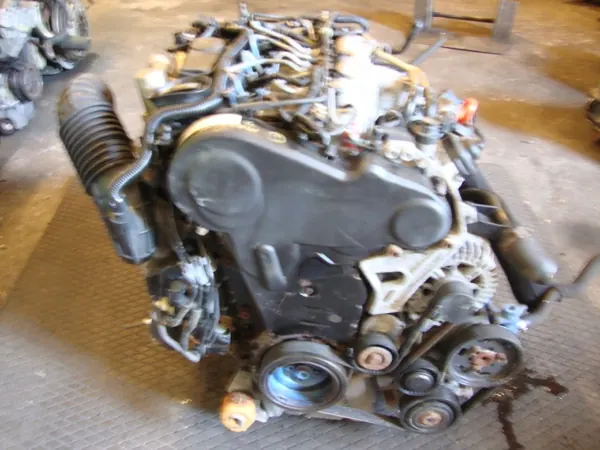 Moteur Audi A4 B8 Exeo 2.0 TDI CAGA 143ch image 3