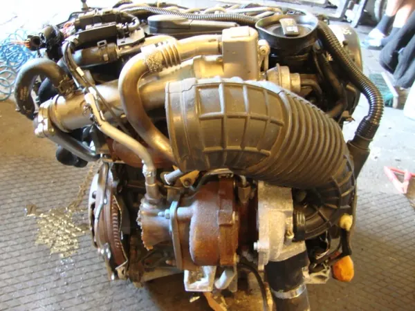 Moteur Audi A4 B8 Exeo 2.0 TDI CAGA 143ch image 4