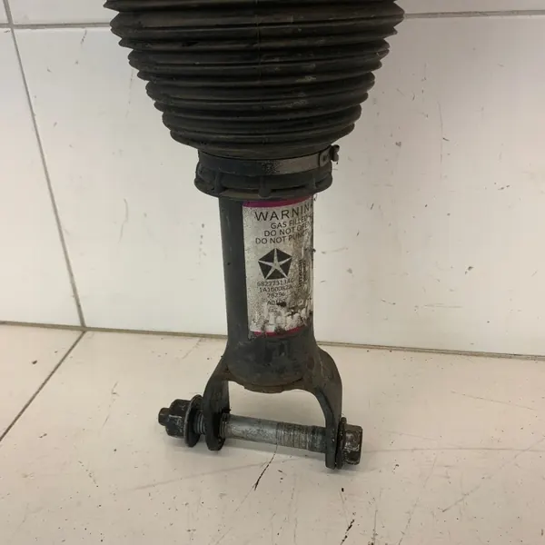 Amortecedor pneumático dianteiro esquerdo OEM 984235898563254874565214 image 7