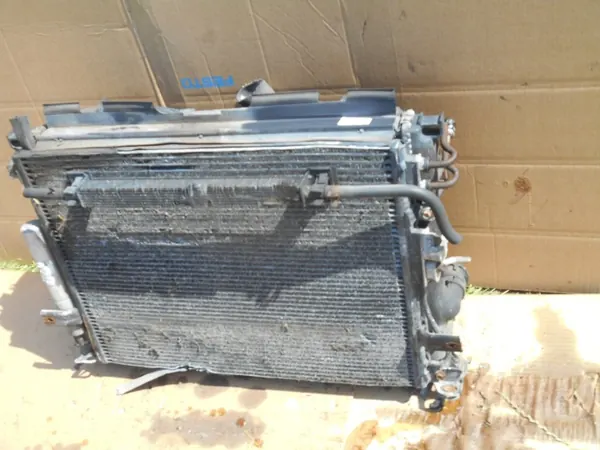 Radiateur d'eau OEM 316 pour Chrysler 300C I 3.0D image 2